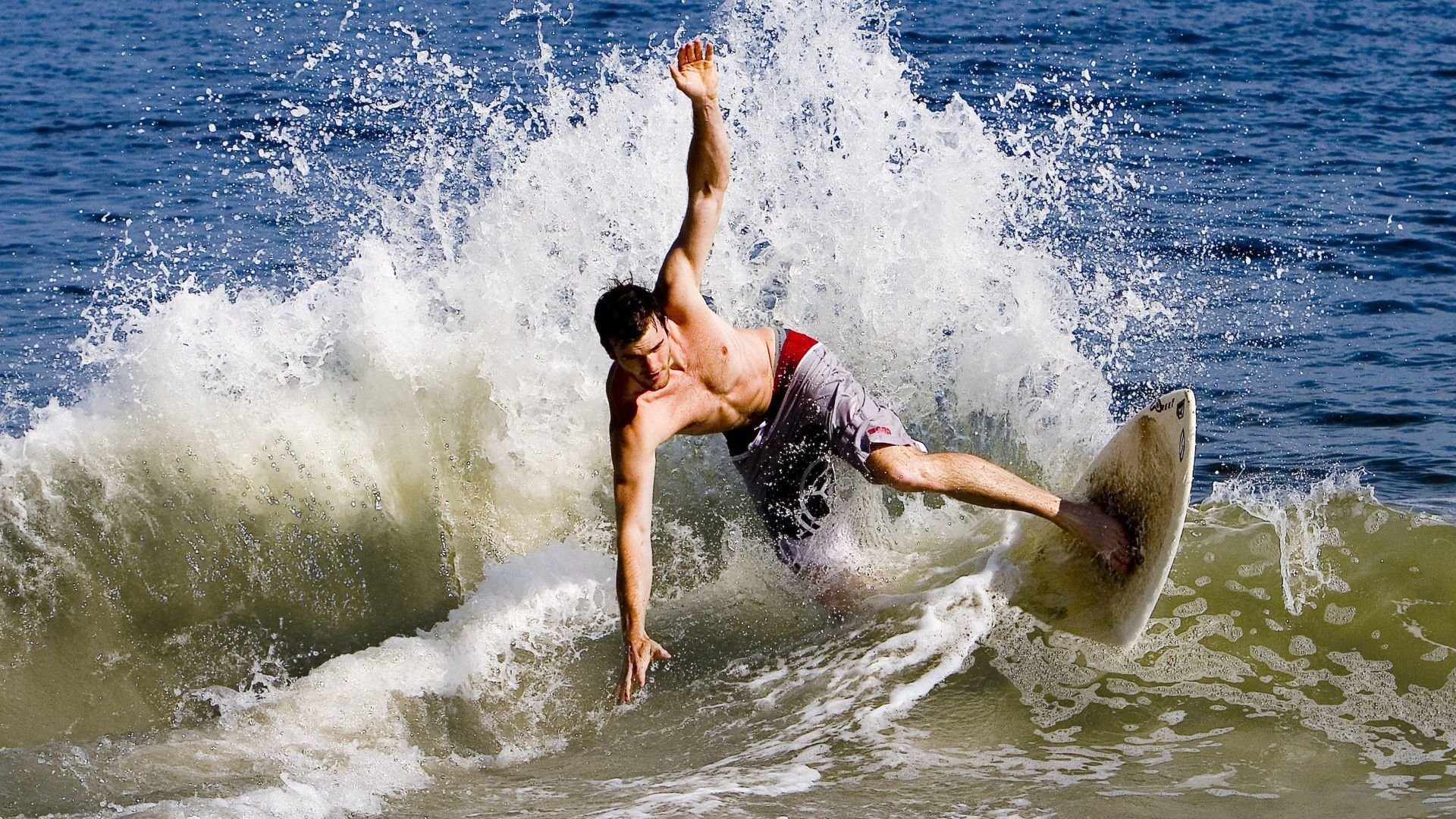 一带一路极限运动赛事：促进文化交流